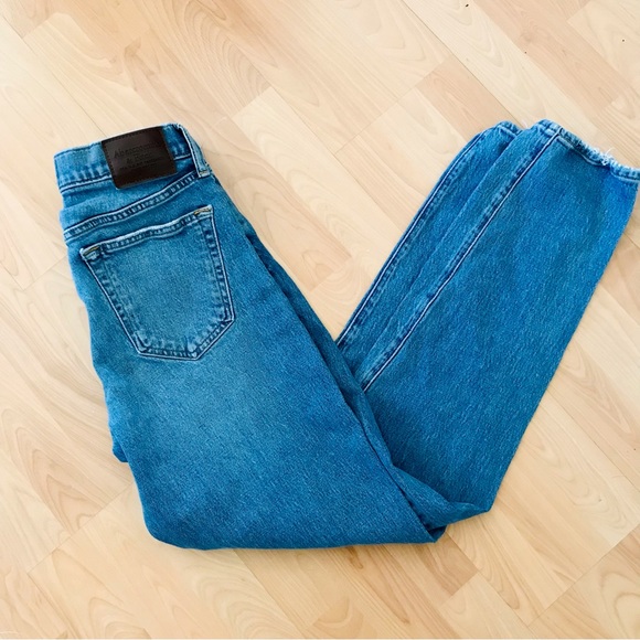 Men’s Abercrombie & Fitch Vintage 90s Slim Stretch Light Wash Jeans Size 30 X 32 - Picture 3 of 6